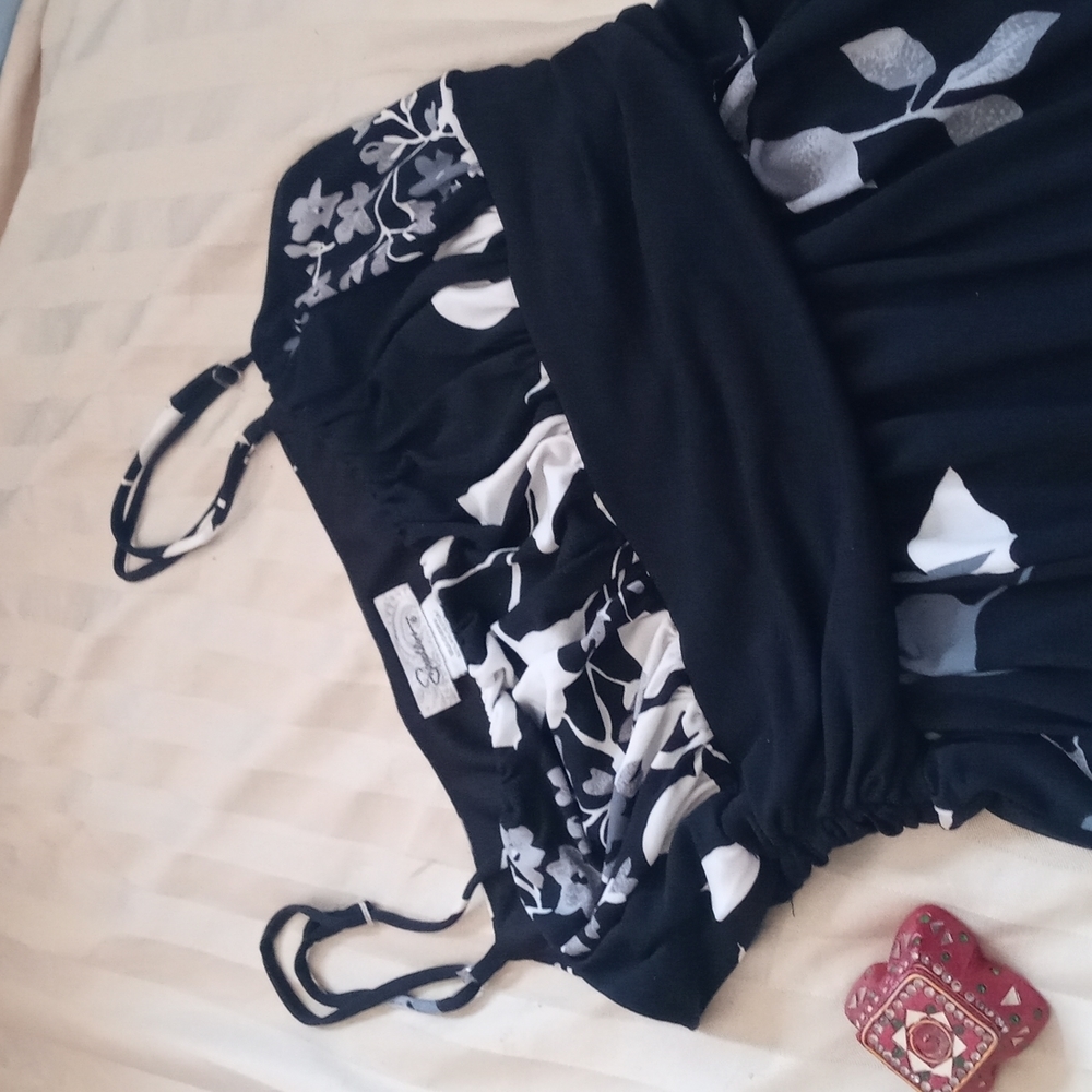 PARTY dress size L large black white floral print  speechless - Picture 2 of 6